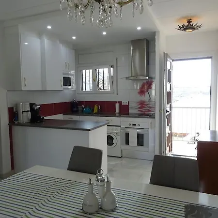 Apartamento Centrico Con Piscina Y Parking Empuriabrava Exterior photo