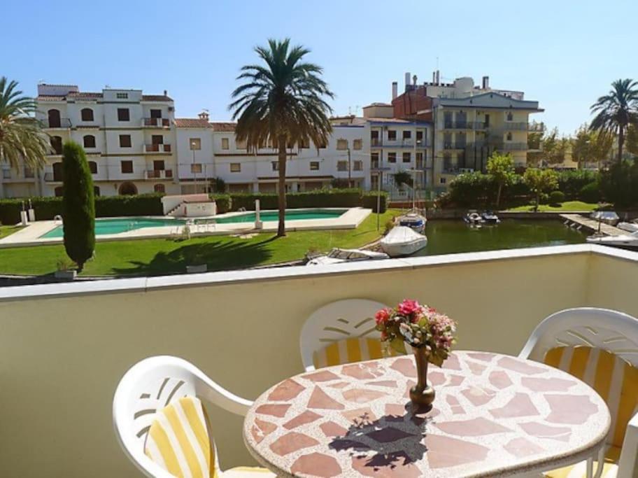 Centrico Con Piscina Y Parking Appartement